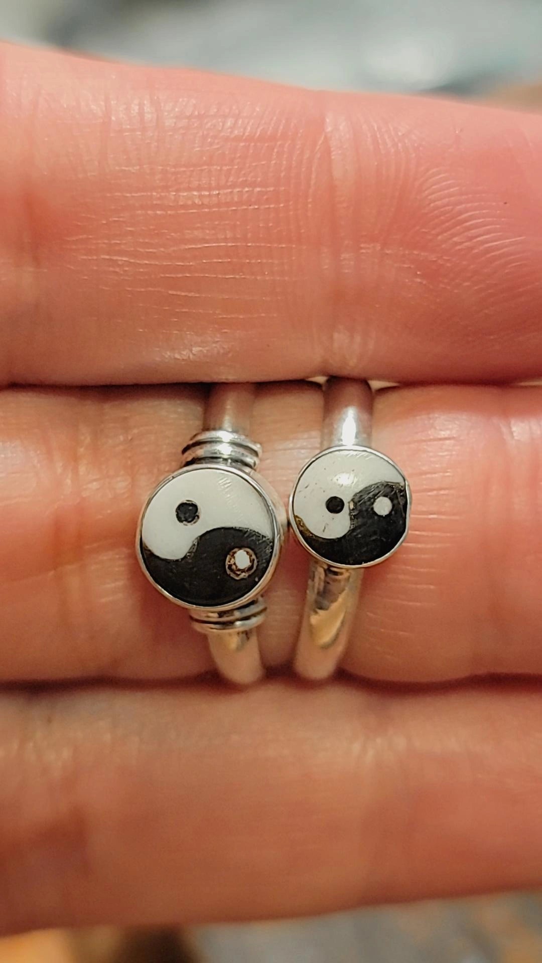 Ying Yang Rings