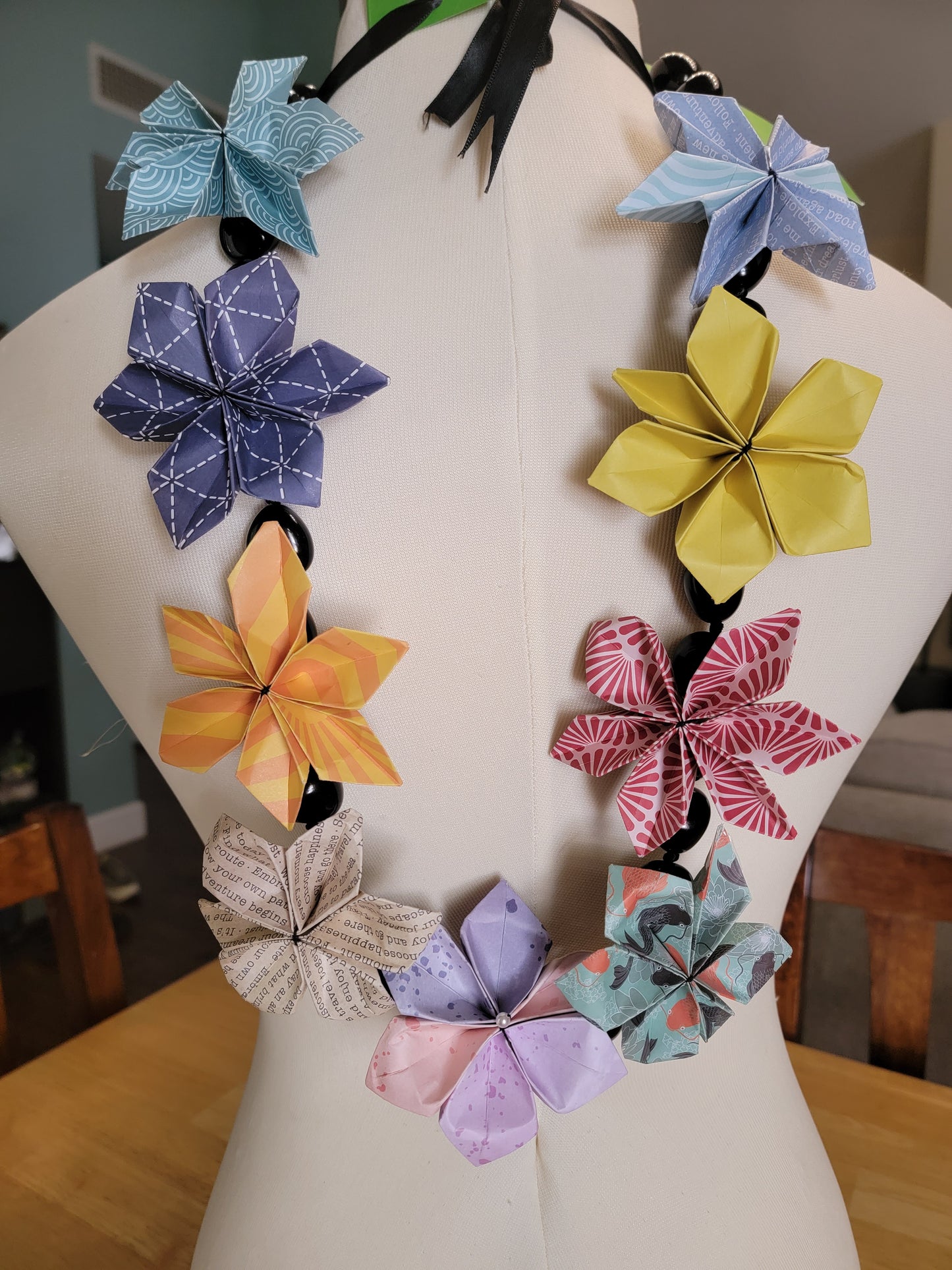 Paper Flower Lei | 37 Inch Origami Necklace