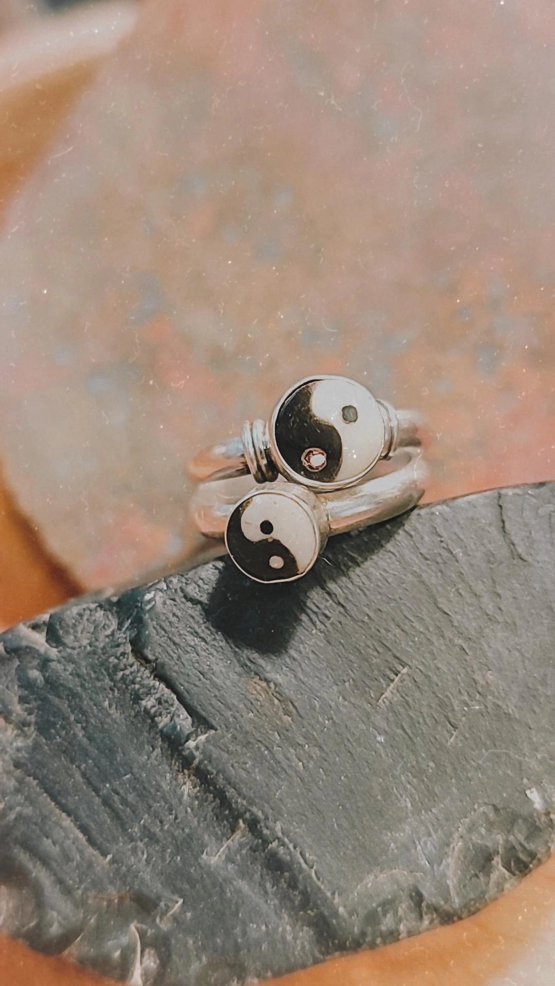 Ying Yang Rings