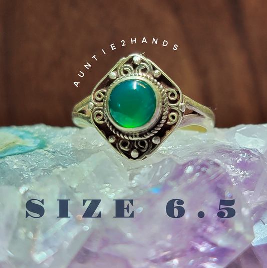 Goddess Gear: Green Cats eye Sterling Silver Ring