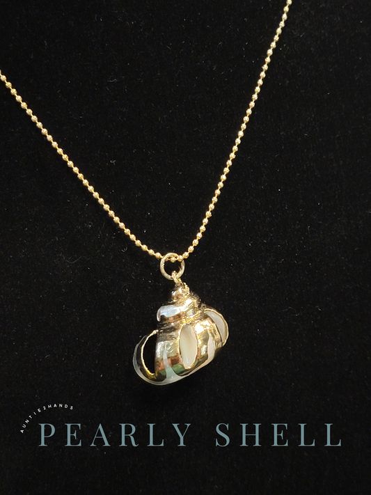 Gold Shell Pendant