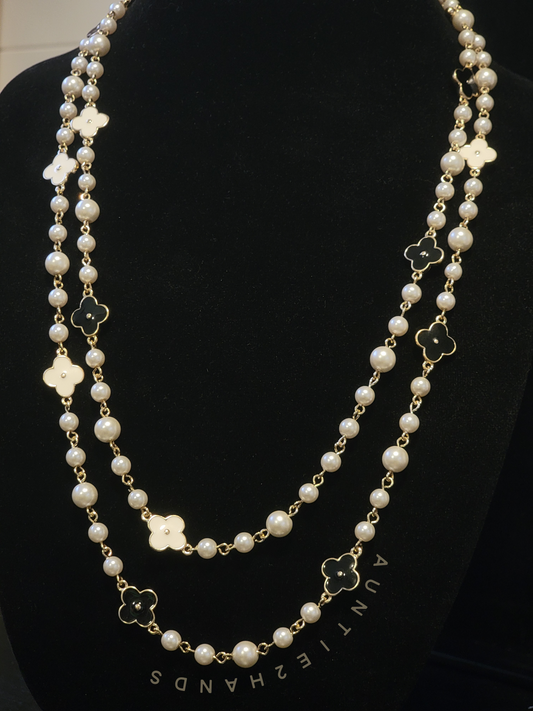 Pearls and Clovers long necklace | Camilla inspired